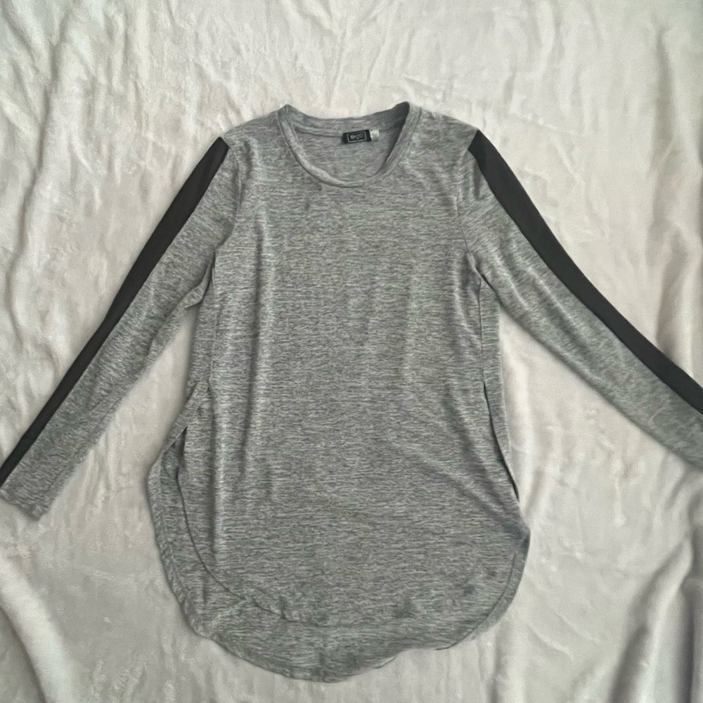 Women’s Tunic Top